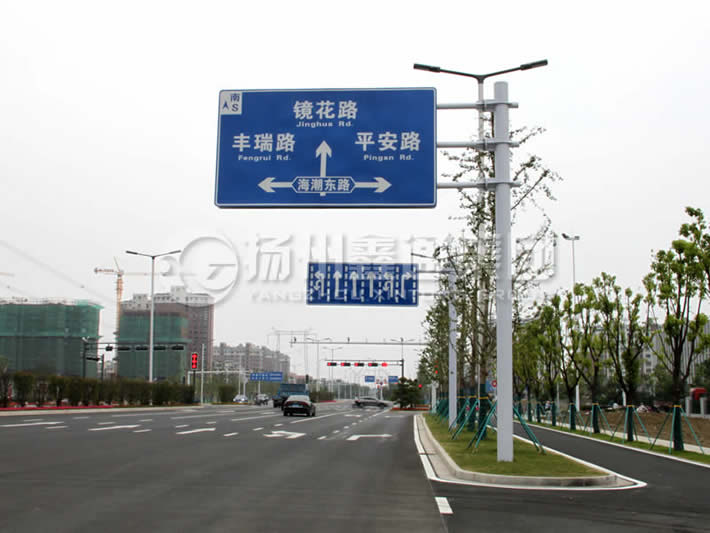 3F型交通标志杆