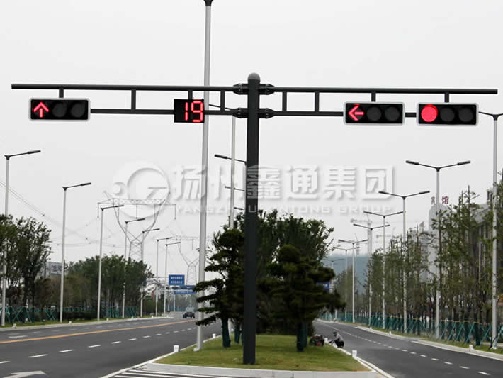 T型交通信号灯杆